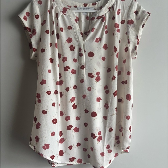41 Hawthorn Red Floral Blouse - Picture 1 of 4